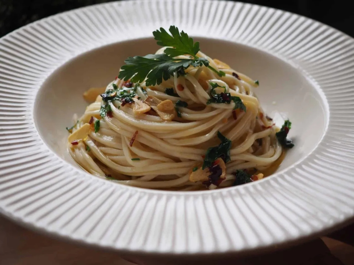 Co zrobić z makaronu spaghetti? 10 wyjątkowych przepisów, które zaskoczą